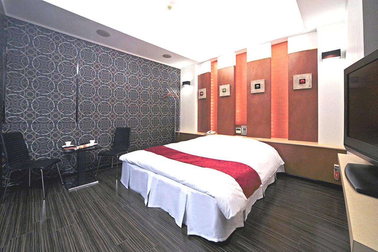 Hotel LALA minato Nagoya Esterno foto